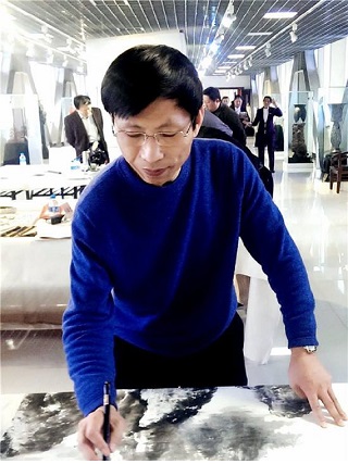 黄泽民1.jpg